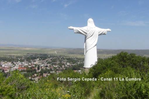 LA ROTURA DE LA CABEZA DEL CRISTO DE LA CUMBRE